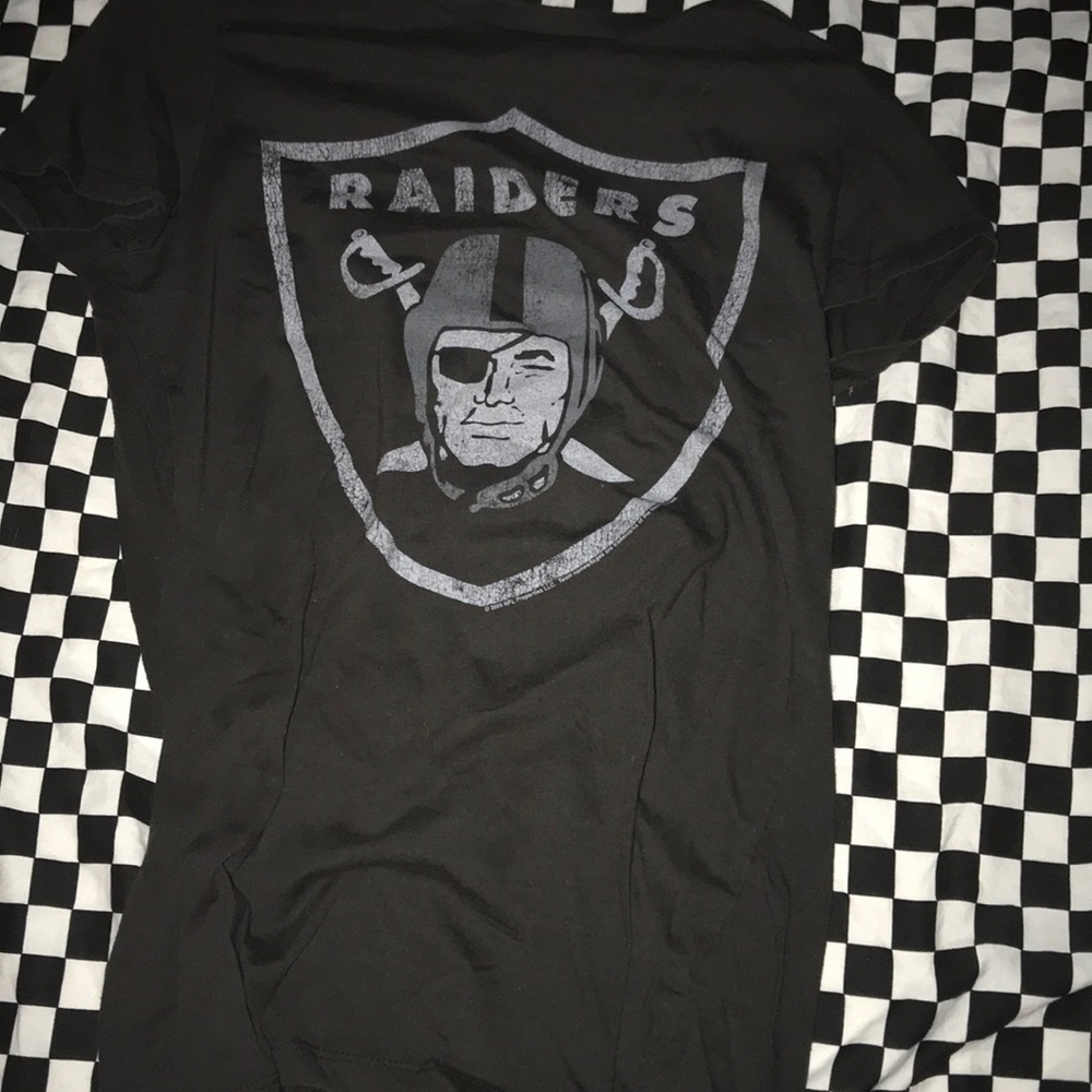 Raiders grey shirt